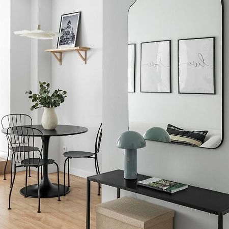 Cozy 2 Bedroom Apartment With Patio 马德里 外观 照片