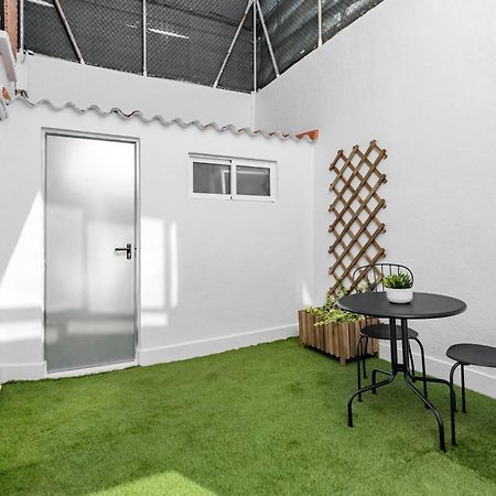 Cozy 2 Bedroom Apartment With Patio 马德里 外观 照片